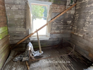 Old bedroom Cody Old bedroom in station house Cody #olafincanada #britishcolumbia #discoverbc #abandonedbc #cody