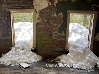 Snow invasion Snow inside former station house Cody #olafincanada #britishcolumbia #discoverbc #abandonedbc #cody