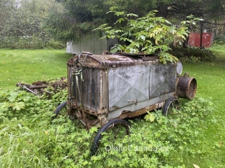 Steam tractor Steam tractor near house in Alice Arm. #olafincanada #britishcolumbia #discoverbc #abandonedbc #alicearm