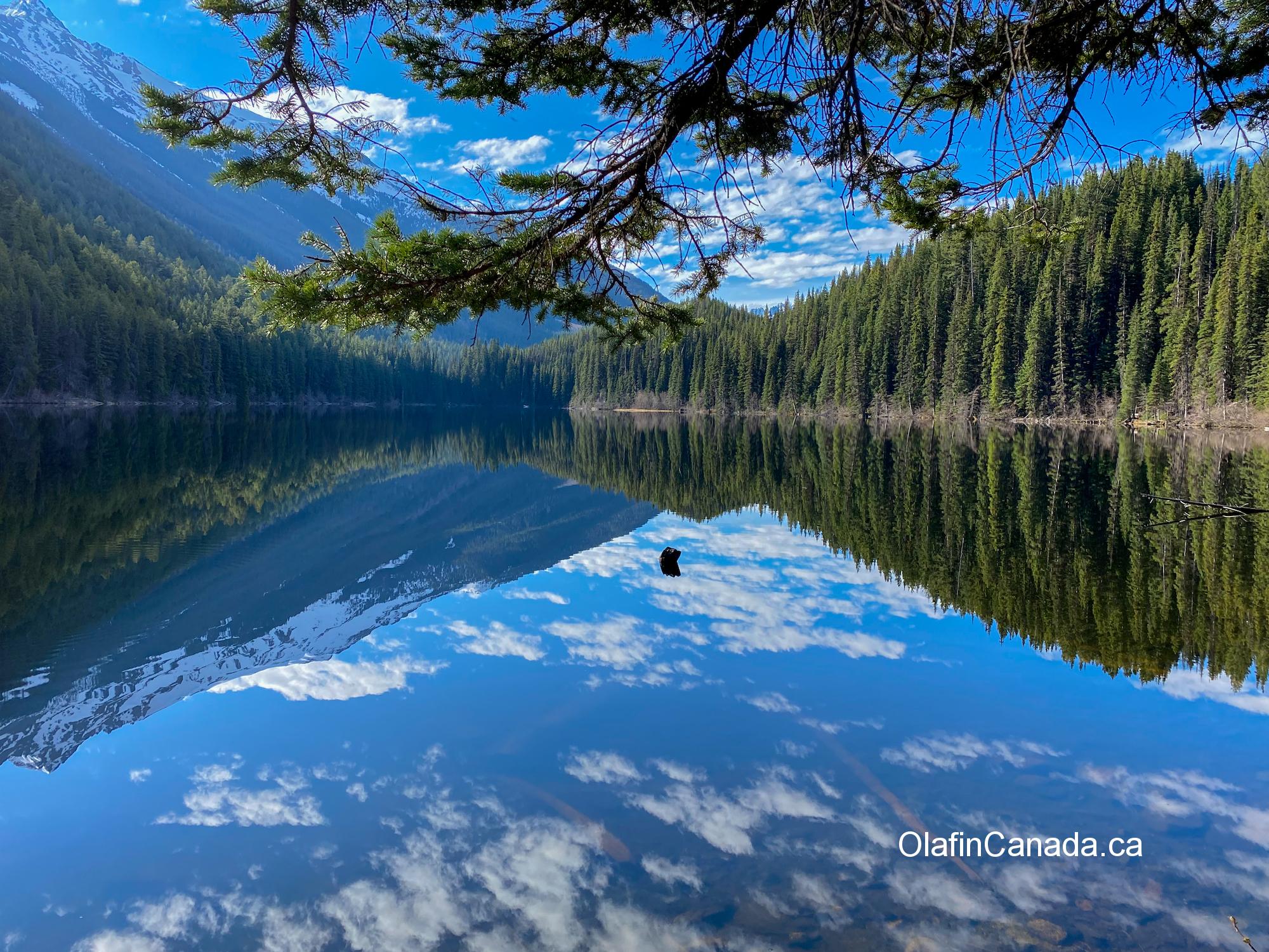 Mirror lake near Ogden in BC #olafincanada #britishcolumbia #discoverbc #ogden #sunshine