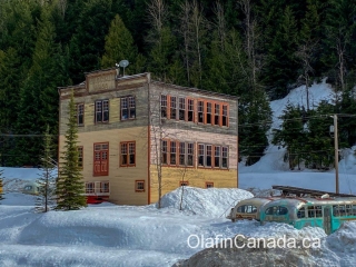 City hall Sandon Sandon city hall, Valley of the Ghosts in BC #olafincanada #britishcolumbia #discoverbc #abandonedbc #sandon #cityhall