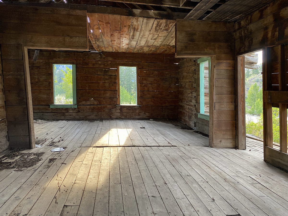 Pothole Ranch - Olaf in Canada