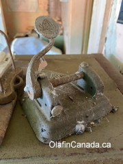 Perforator Old perforator full of cobwebs in the office #olafincanada #britishcolumbia #discoverbc #abandonedbc #tallheocannery #bellacoola