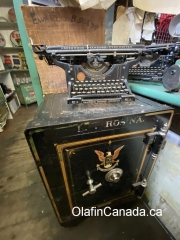 Safe of the Crosina family Safe of the Crosina family at the General Store in 153 Mile House #olafincanada #britishcolumbia #discoverbc #abandonedbc #153milehouse #generalstore #backintime
